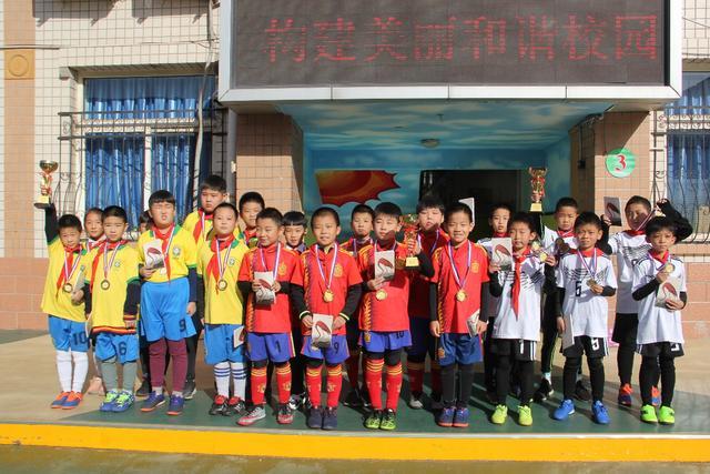 迈阿密国际希望免签德布劳内 丁丁家人向往去美国